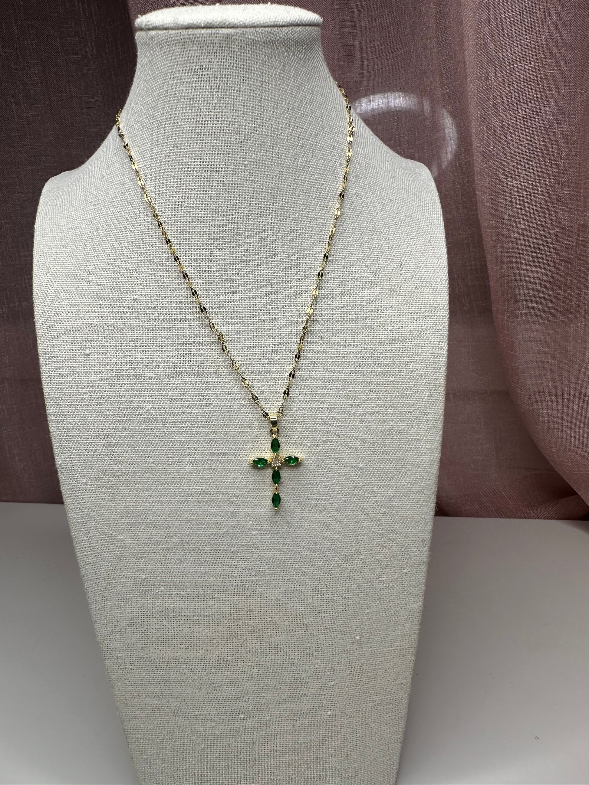 Collier Cross My Store